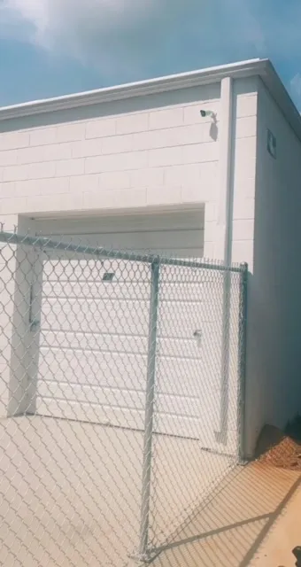 Hickory Storage Unit